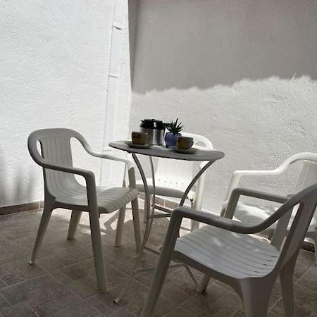 Apartamento Modern 2Br Near Centre -5Min Wlk Patras Exterior foto